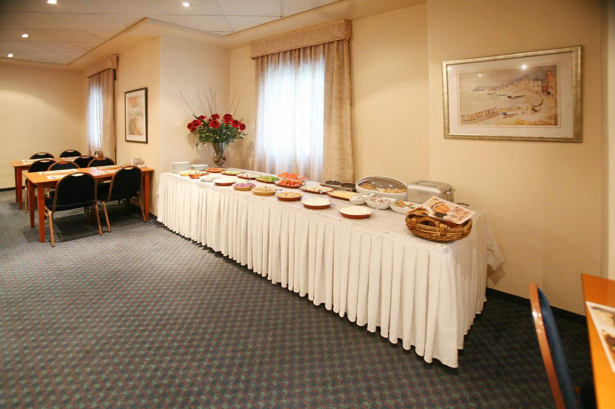 Imperial Hotel Tel Aviv Ngoại thất bức ảnh